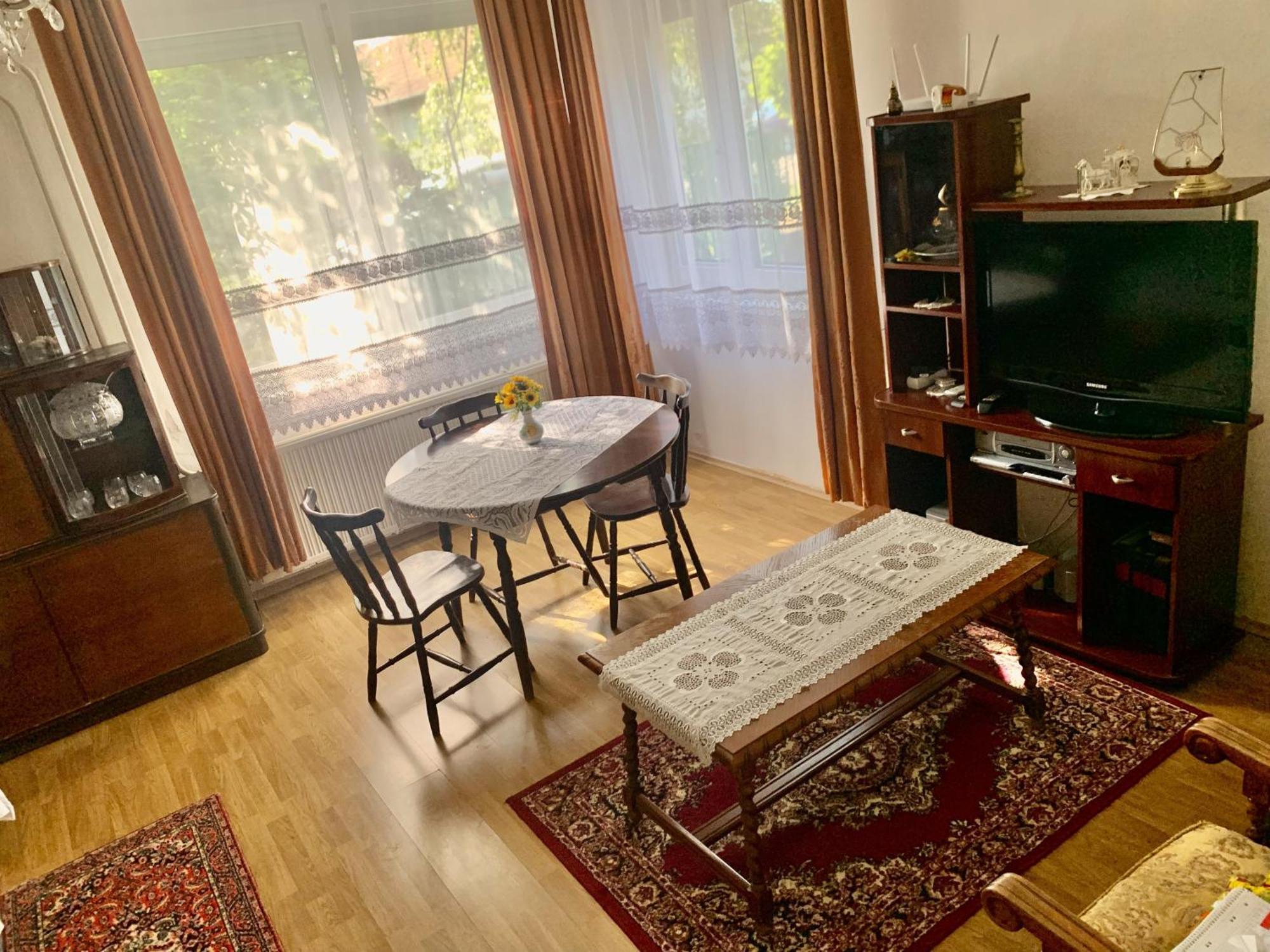 Grany'S Retro Guesthouse Near Budapest Airport Vecsés Εξωτερικό φωτογραφία